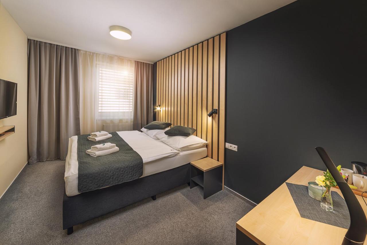 Timeout City Hotel Liptovský Mikuláš 外观 照片