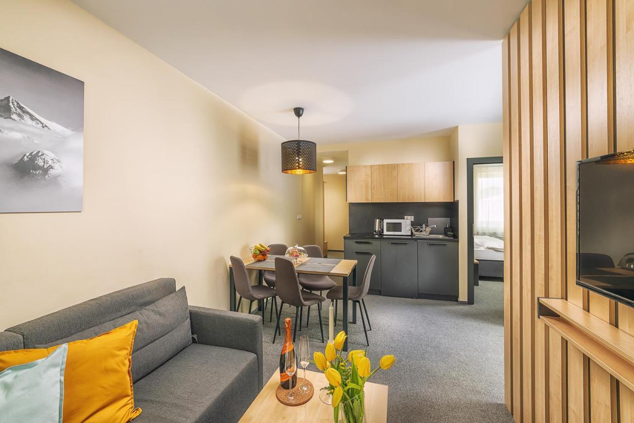 Timeout City Hotel Liptovský Mikuláš 外观 照片
