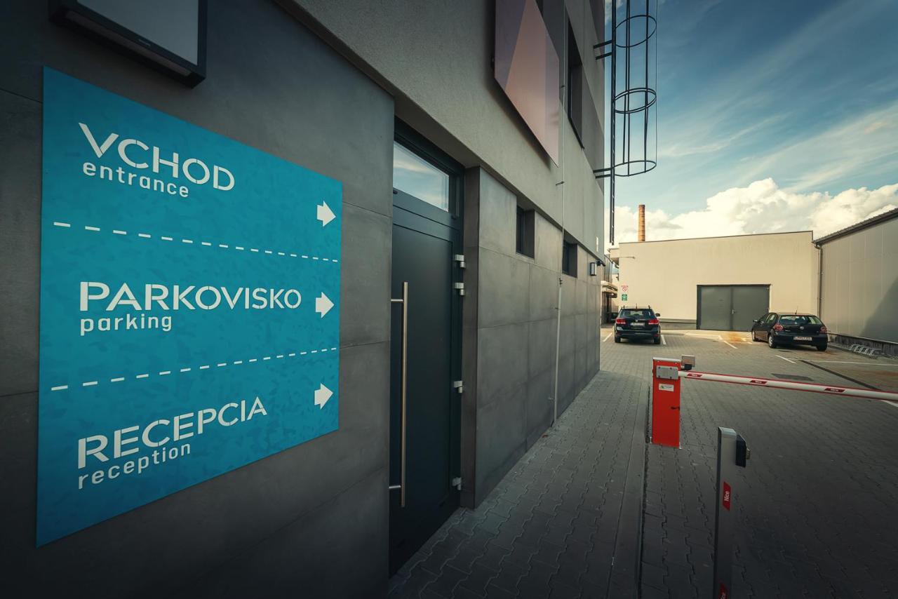 Timeout City Hotel Liptovský Mikuláš 外观 照片